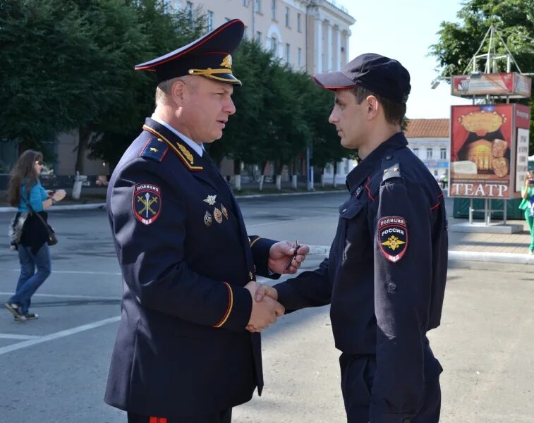 Участковые Калуга. Начальник Калужской полиции. Полиция Калуга. Полицейские ключи. Калужский участковый