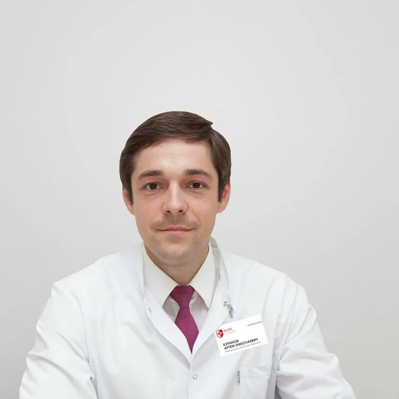 Расулов магомед исламович. Андролог это врач который. Медики на белом фоне. Врач н а. Врач н а.