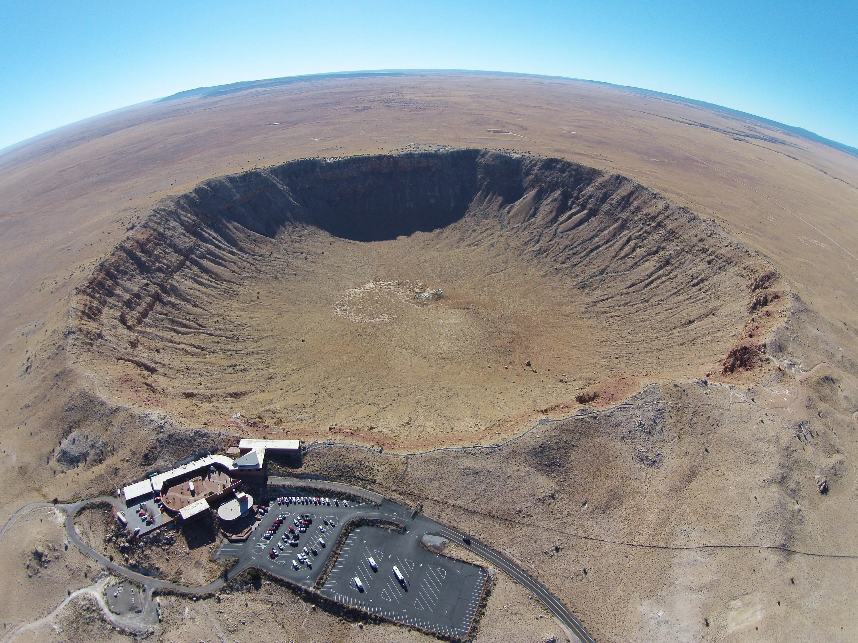 Самая большая земля в россии. Хафтон (кратер). Кратер Бэррингера. Кратер Аризонского метеорита. Метеоритный кратер в Аризоне.
