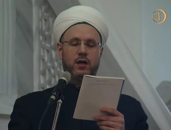 Имам хатыб. Мустафа-хазрат билялов. имам раис хазрат билялов. раис билял имам-хатыб московской. имам-хатыб московской мечети раис.