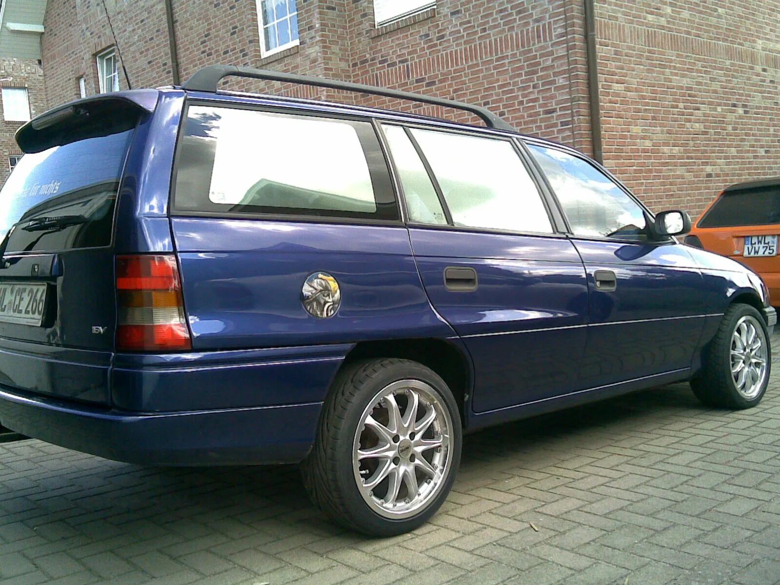 Opel Astra Caravan универсал 1997. Opel Astra f 1997 универсал.