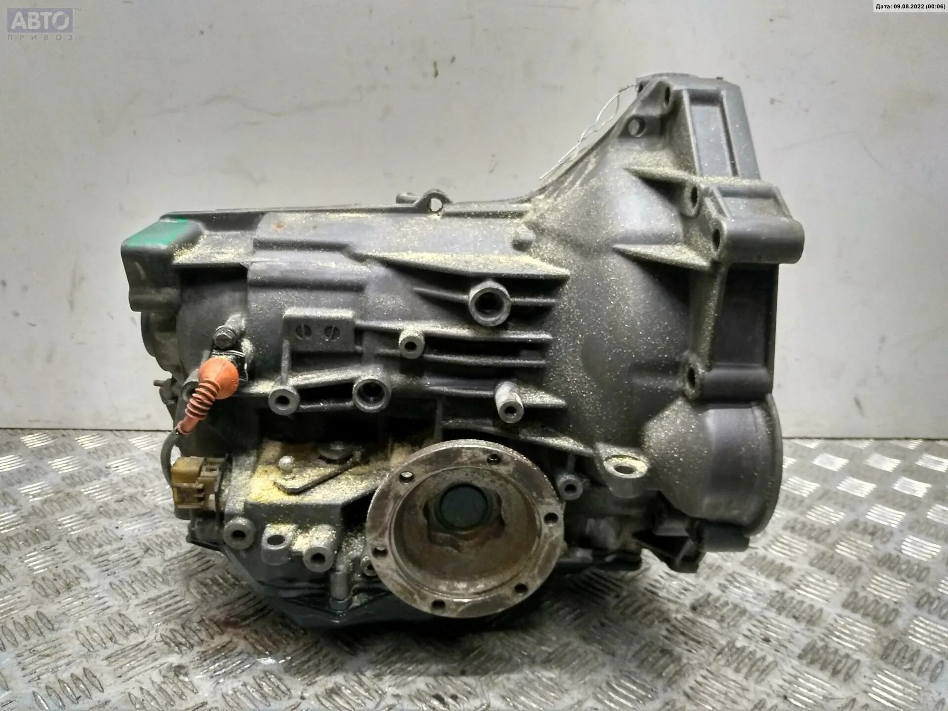 Zf traxon hybrid. Акпп 4l60. Хонда цивик 2001 год как снять коробку механика. Акпп 4l60. 4l60 & 4l60e.