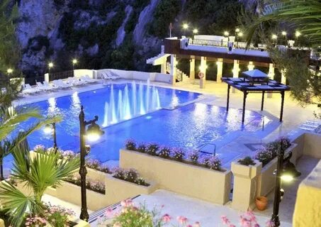 Ladonia hotels