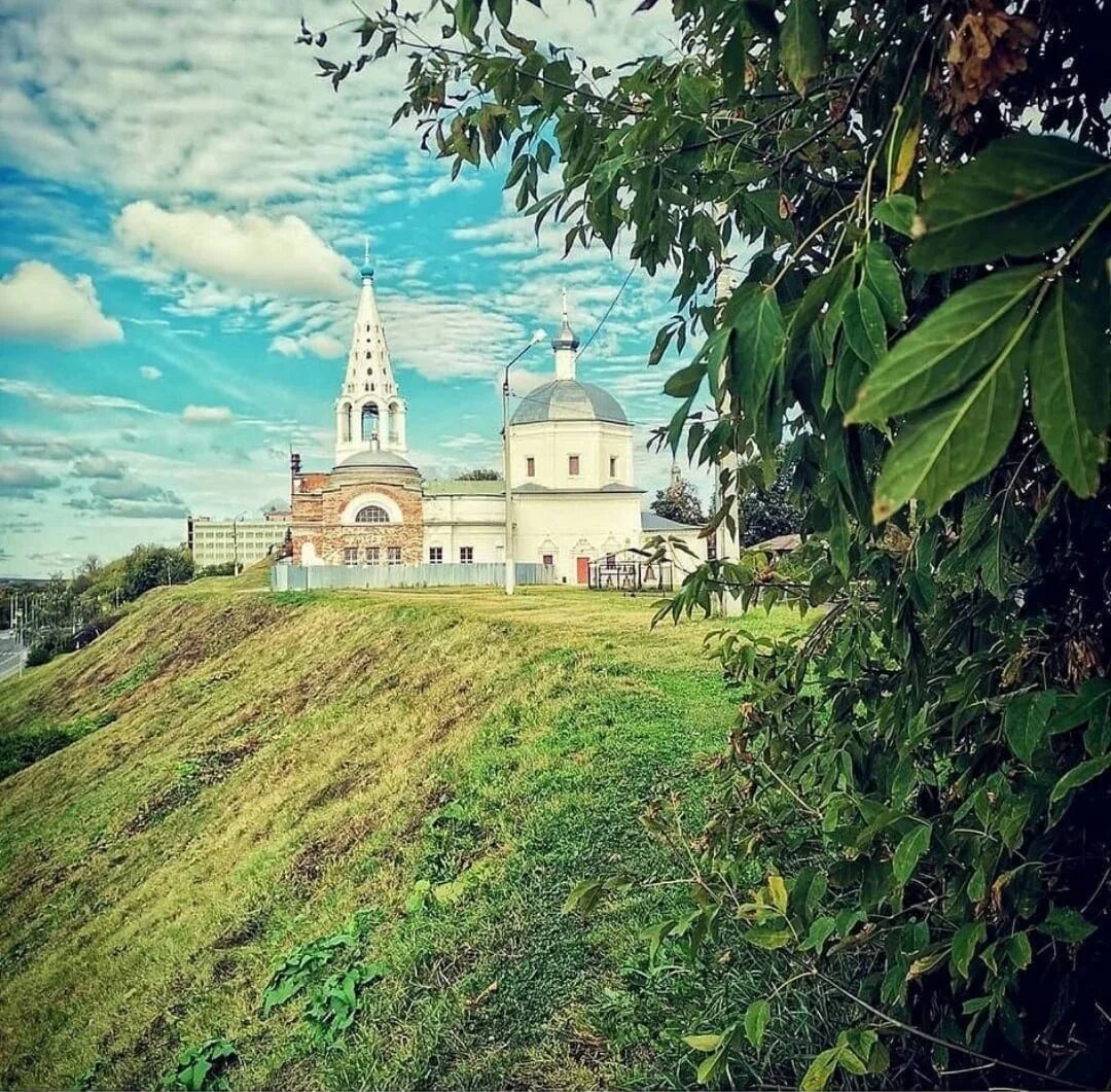 Серпухов численность населения. Улица форса серпухов зима. Серпухов фото города. Серпухов надпись. Доброе серпухов.