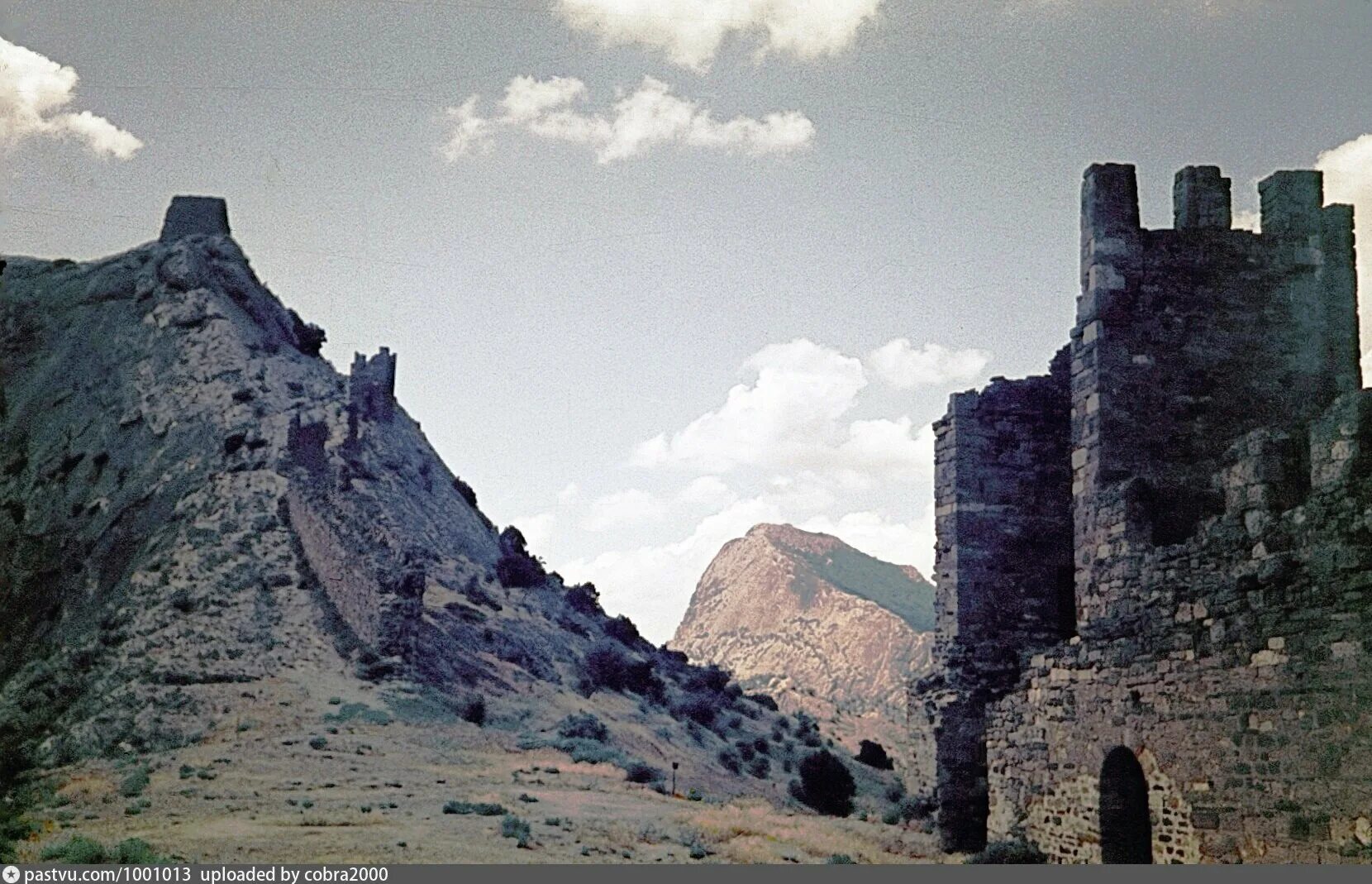 Башня паскуале джудиче. Судак. генуэзская крепость. генуэзская крепость солдайя судак. генуэзская крепость башня паскуале джудиче. генуэзская башня новороссийск.