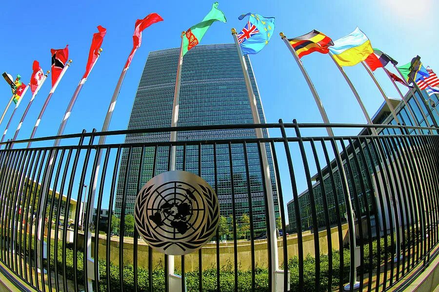 Город штаб оон. ООН В Нью Йорке. Штаб ООН В Нью-Йорке. Здание ООН. Секретариат ООН здание.