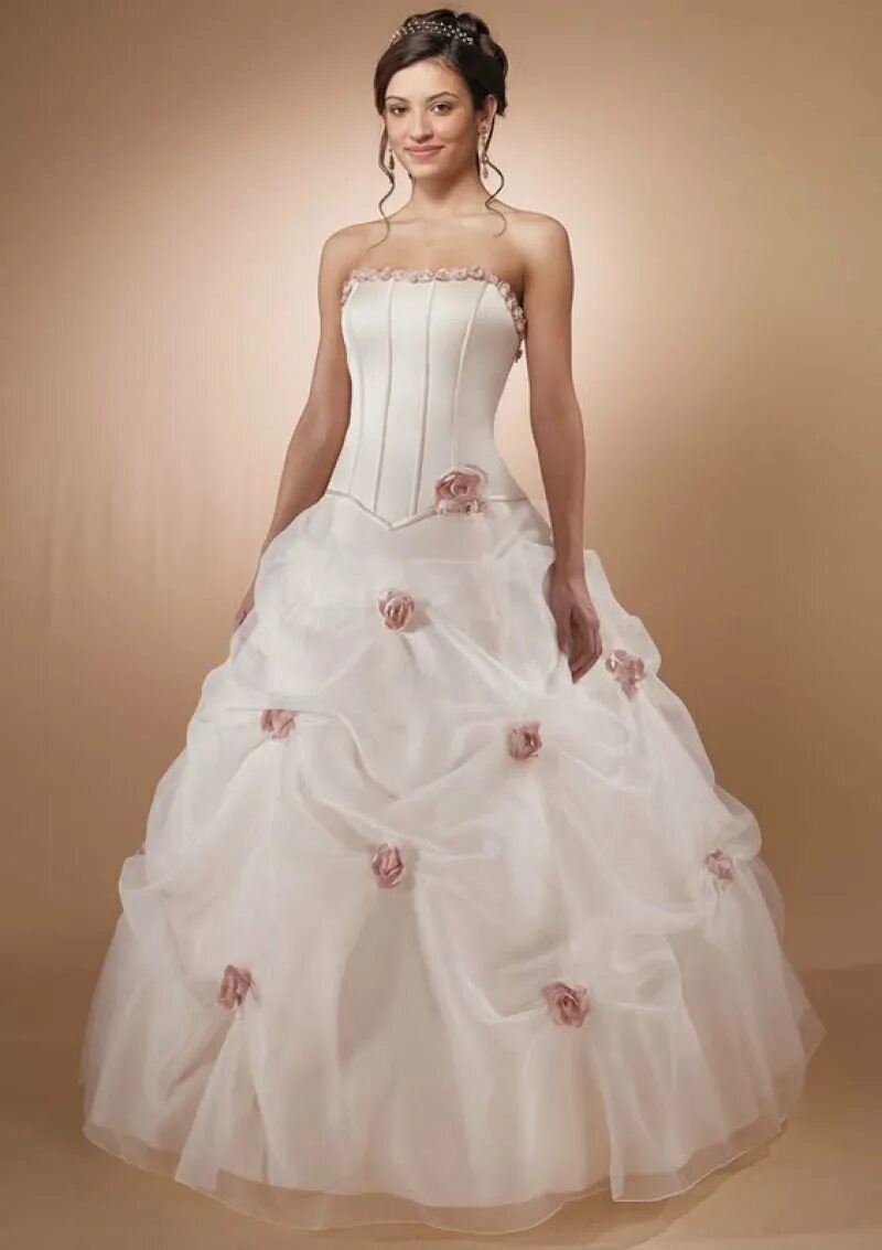 Найти свадебные платья. Wedding gown платья свадебные. vestidos de novia платья. ball gown свадебные платья. свадебное платье с цветами.