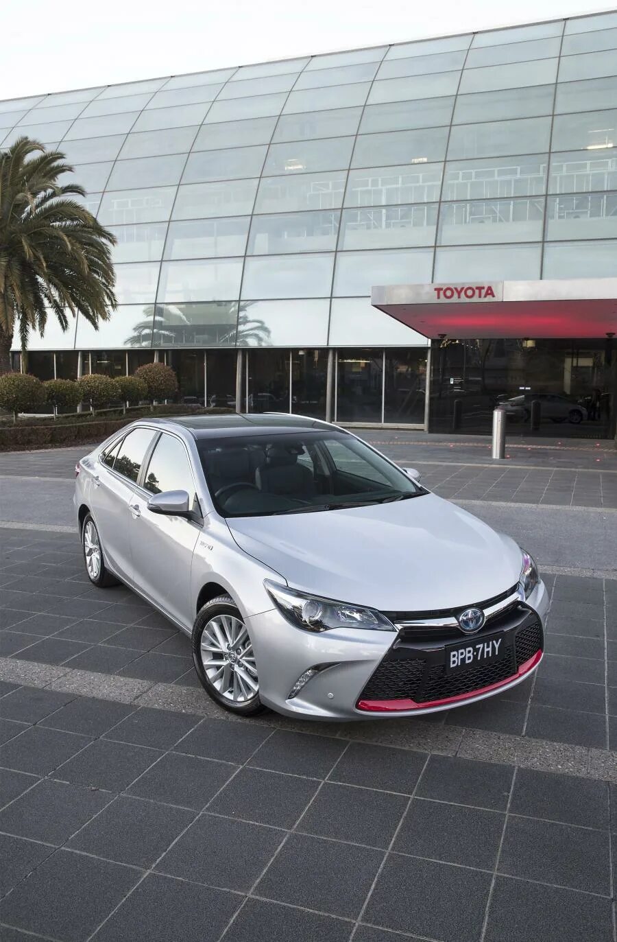 Самая лучшая тойота камри. Камри 3. Toyota camry 50 2013. Toyota camry 2015 xle. Тойота камри 50 2015.