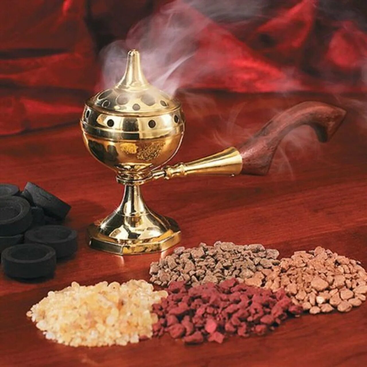 Ладан можно. Благовония frankincense incense. ладан. благовонный ладан. ароматы с ладаном.