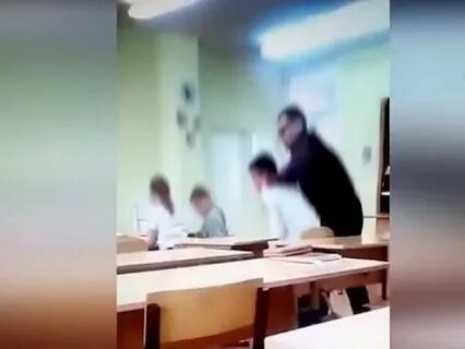 Ученики нападают на учителей