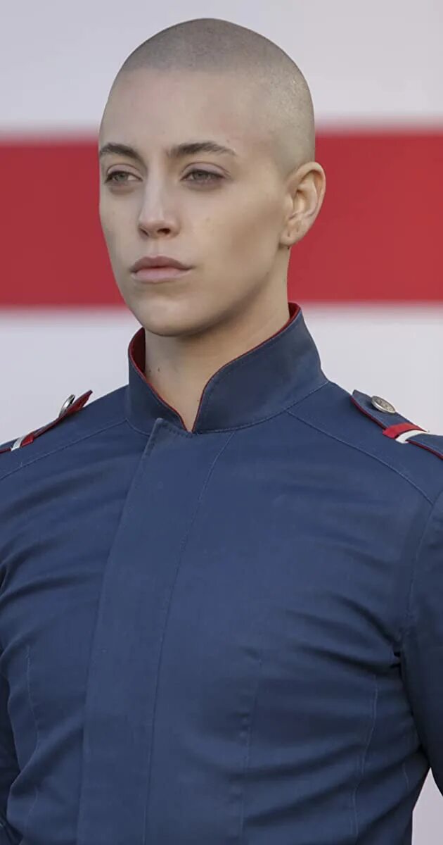 Эсс хедльмозер. Sarah hödlmoser. ess hödlmoser актриса. эсс холдмозер.
