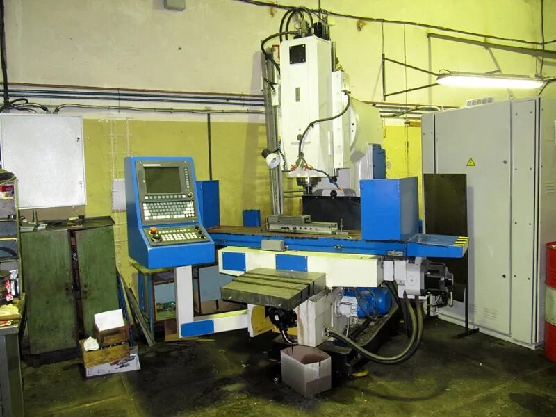 6т80 фрезерный станок. Станок 6641 продольно-фрезерный. Широкоуниверсальный фрезерный станок 6т83ш. 6т13 фрезерный станок. 6 станков.