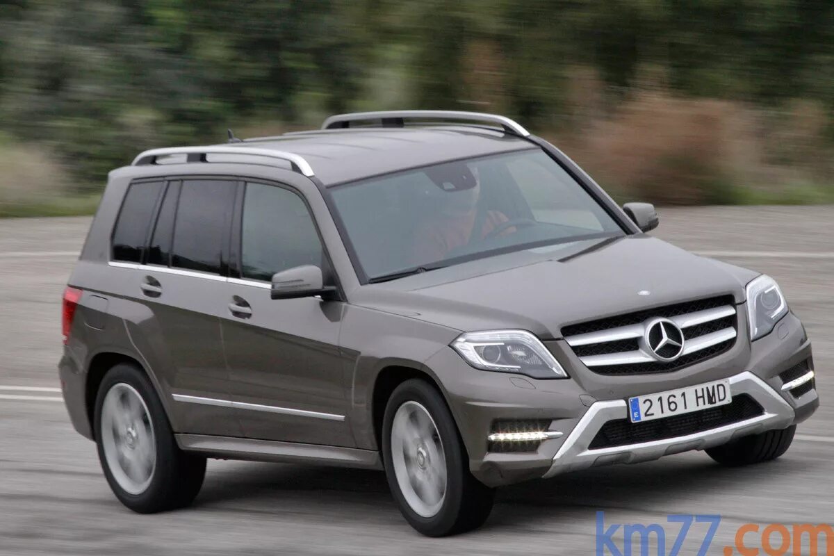 Купить мерседес матик. Мерседес GLK 220. Mercedes-Benz GLK 220 CDI 4matic. Мерседес Бенц GLK 220. Мерседес-Бенц GLK 220 серый.