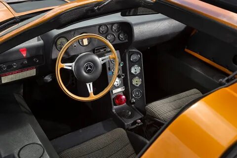 Mercedes c111 interior