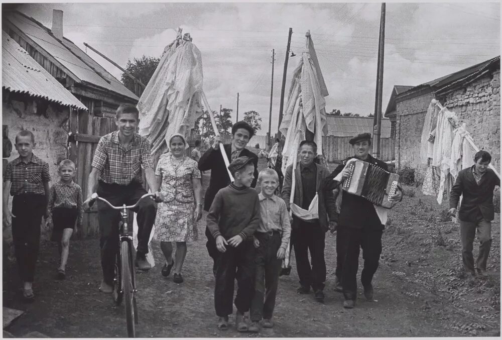 Татары в годы войны. Татарская деревня 20 века. Татарская деревня до революции. Татары в деревне. Советские татары.