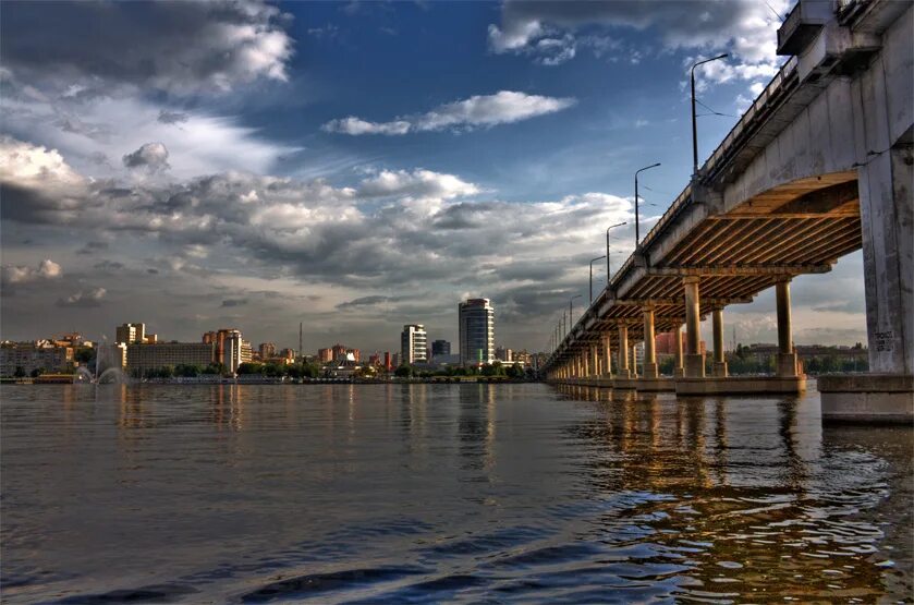 Днепропетровск город. Днепр город набережная. Днепр город сейчас. Днепр фото города.