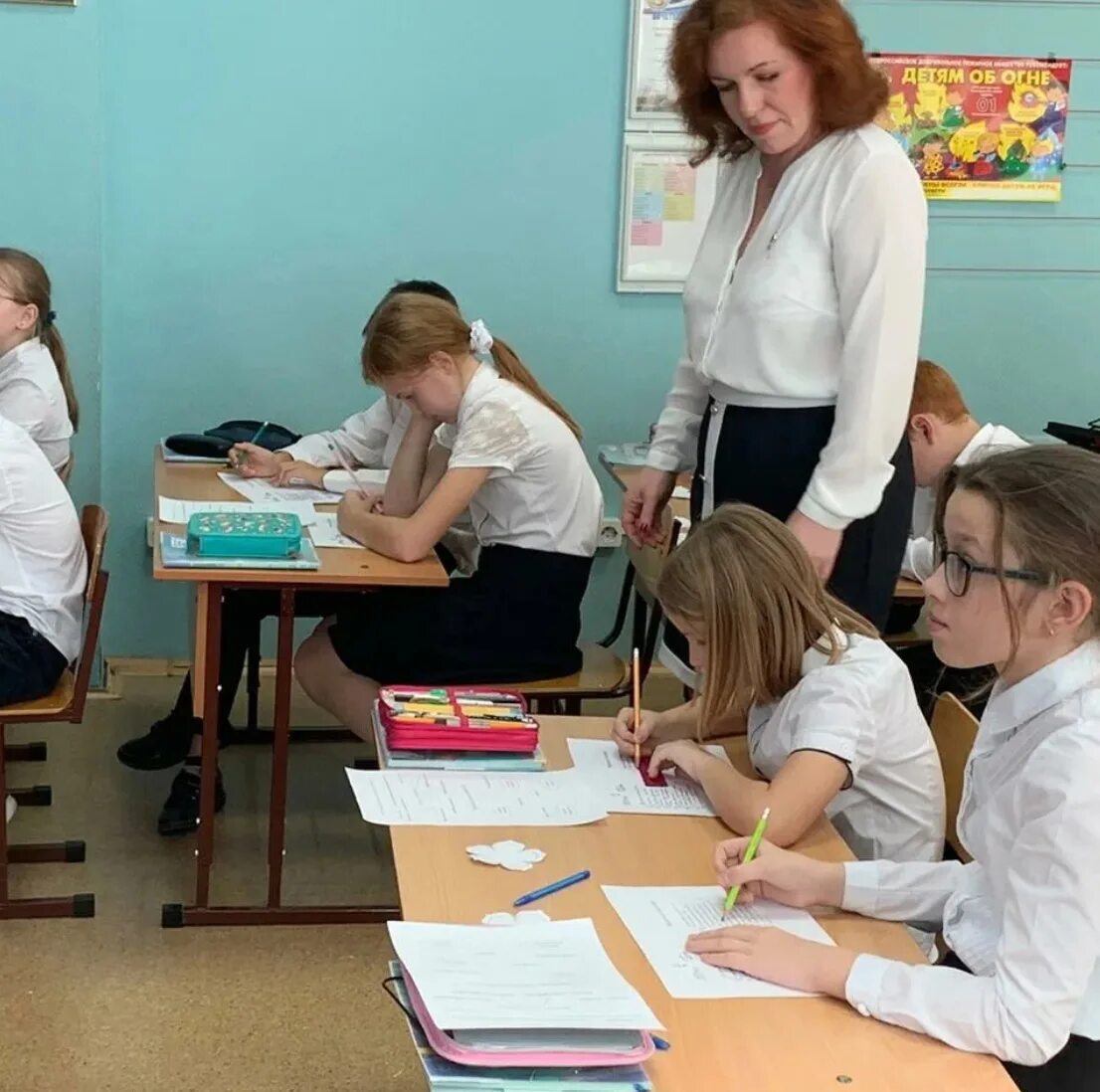 Разные учителя в 5 классах. Школа 1368 южное бутово. Одиннадцатый класс. Преподаватели средней школы. Учителя православной гимназии.