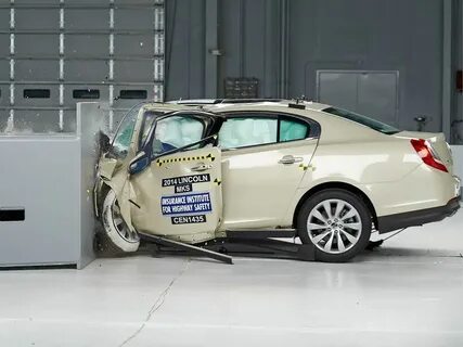 Iihs crash test