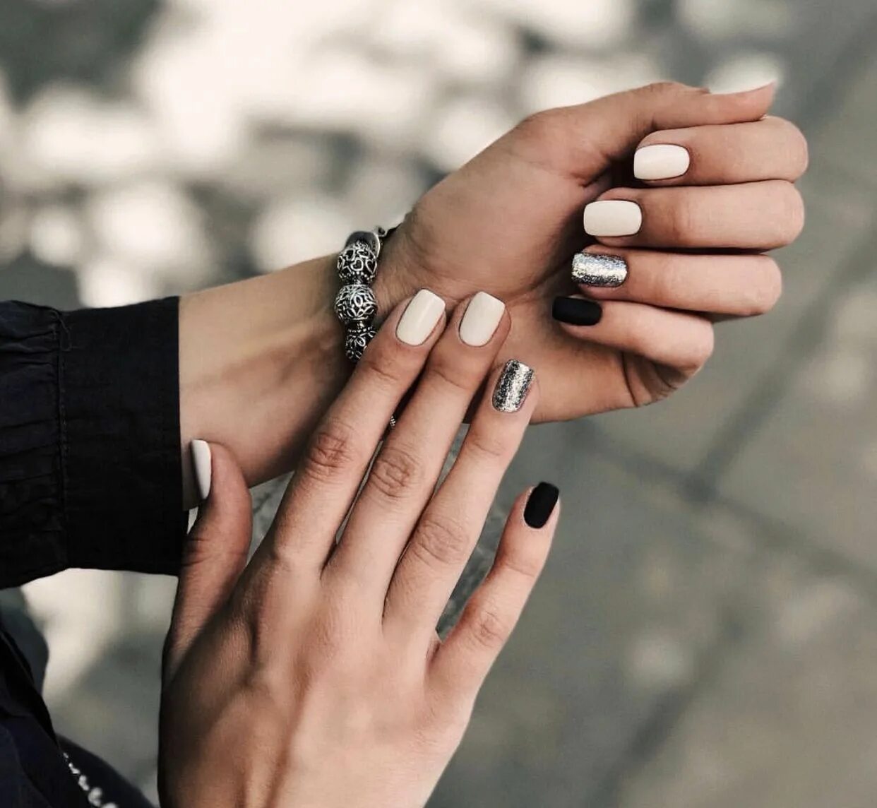 Pin de Александра en ♥ ️маникюр Uñas redondas, Manicura de uñas, Uñas almendradas