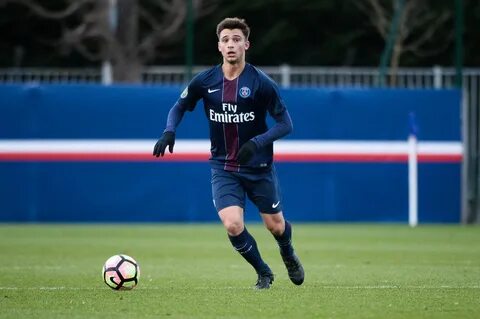 Mercato - PSG : Paris joue à un jeu dangereux avec Callegari - Foot 01