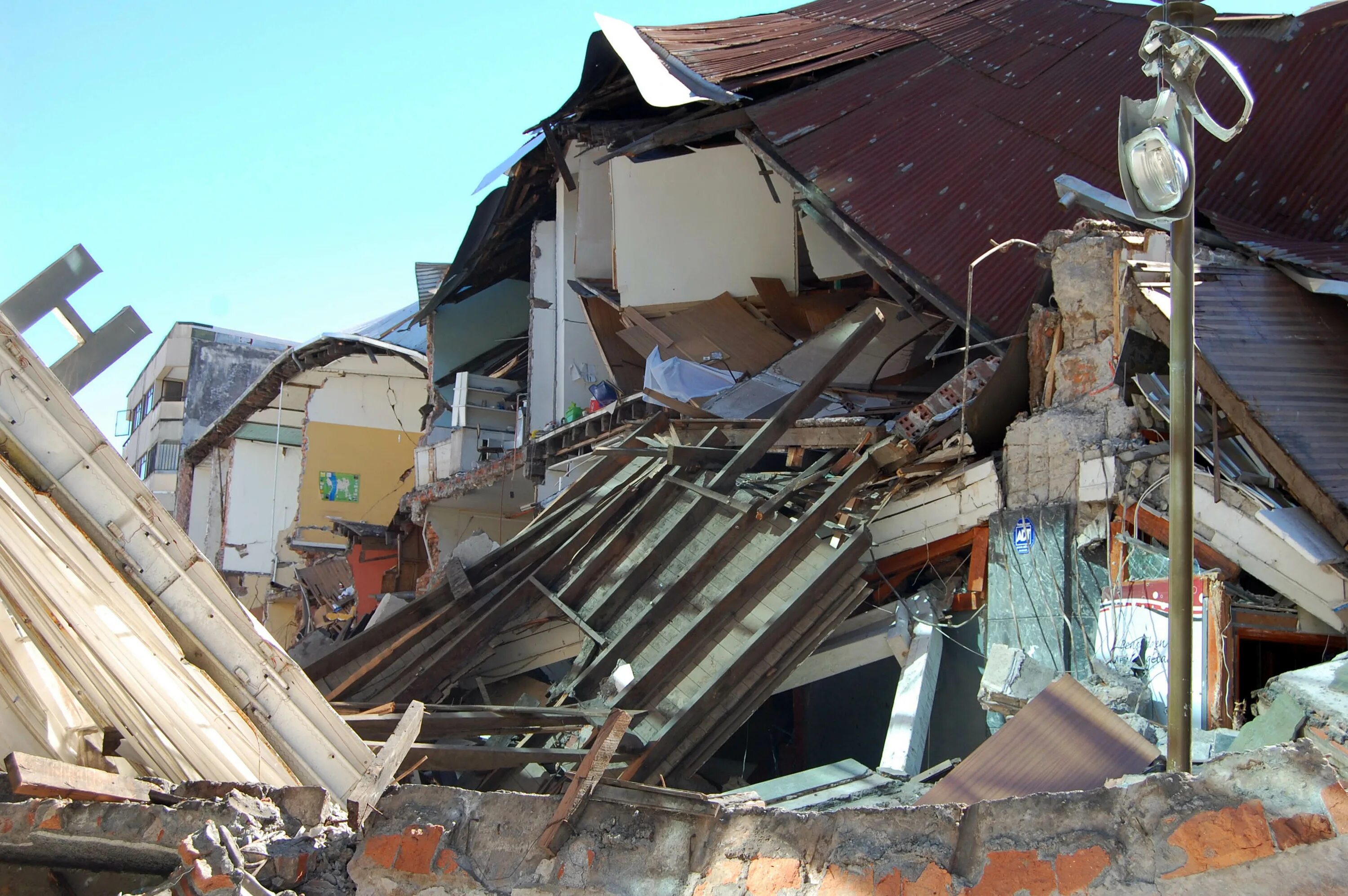 Землетрясение в америке сегодня последние. Великое Чилийское землетрясение 1960. Землетрясение в Чили. Землетрясение в Чили 2010.