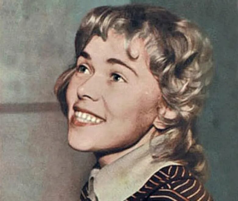 Ада визбор. Жена юрия визбора ада якушева. Ариадна адамовна якушева. Ада якушева. Ада якушева и варвара визбор.