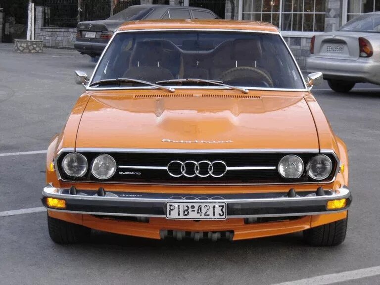 1 р 1970. Audi 100 Coupe s. Audi 100 Coupe s 1970-1976. Audi 100 Coupe quattro. Ауди 100 купе.