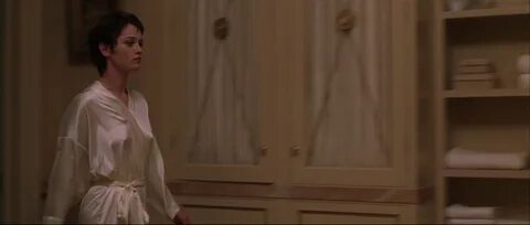 Naked Robin Tunney In End Of Days.