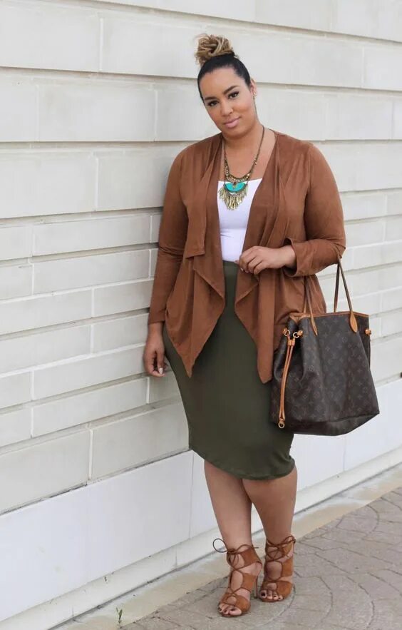 Pin on Look 2023 Curvy fashion, Fall outfits, Fashion