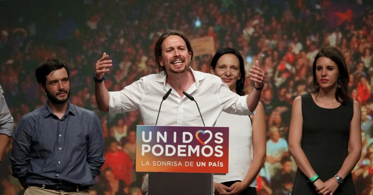 Лидер Подемос. Агенты podemos Bailar. Podemos encontrarnos Мем.