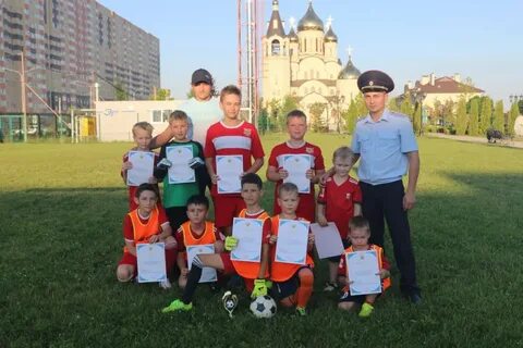 Футбольная команда алтуфьево проводит