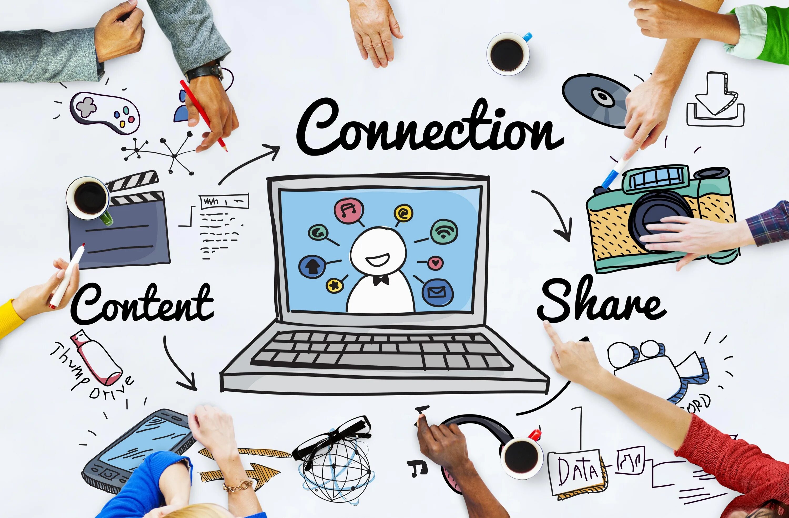 Content creation. Контент-маркетинг в социальных сетях. Разнообразный контент. Smm маркетинг в социальных сетях. Маркетинг в соцсетях иллюстрации.