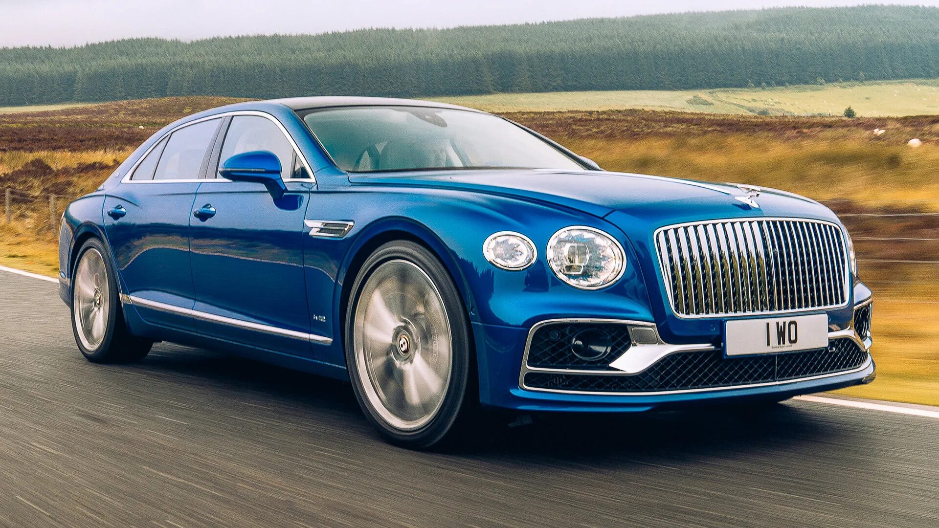 Бентли flying spur. Седан Bentley Flying Spur. Bentley Flying Spur 2020. Бентли седан 2020.