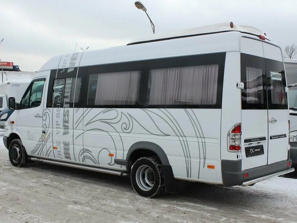 Спринтер турист. Mercedes-Benz Sprinter 411cdi. Mercedes-Benz Sprinter 411. Мерседес Спринтер 411. Мерседес Бенц Спринтер турист 2020.