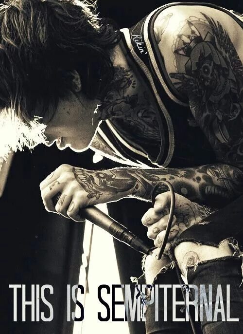 Shadow moses bring me. Оливер сайкс shadow moses. bmth shadow moses. оливер сайкс шадоу мосес клип. обои bring me the horizon shadow moses.