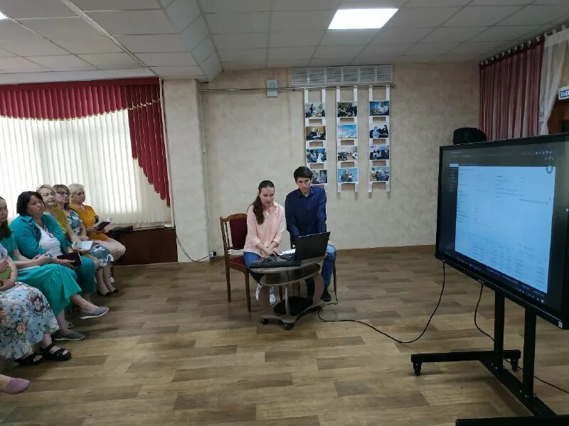 Чебоксары центр комплексного обслуживания населения. Чебоксары центр комплексного обслуживания населения. Комплексный центр социального обслуживания чебоксары. Чебоксары минтруда чувашии. Соц обслуживание.