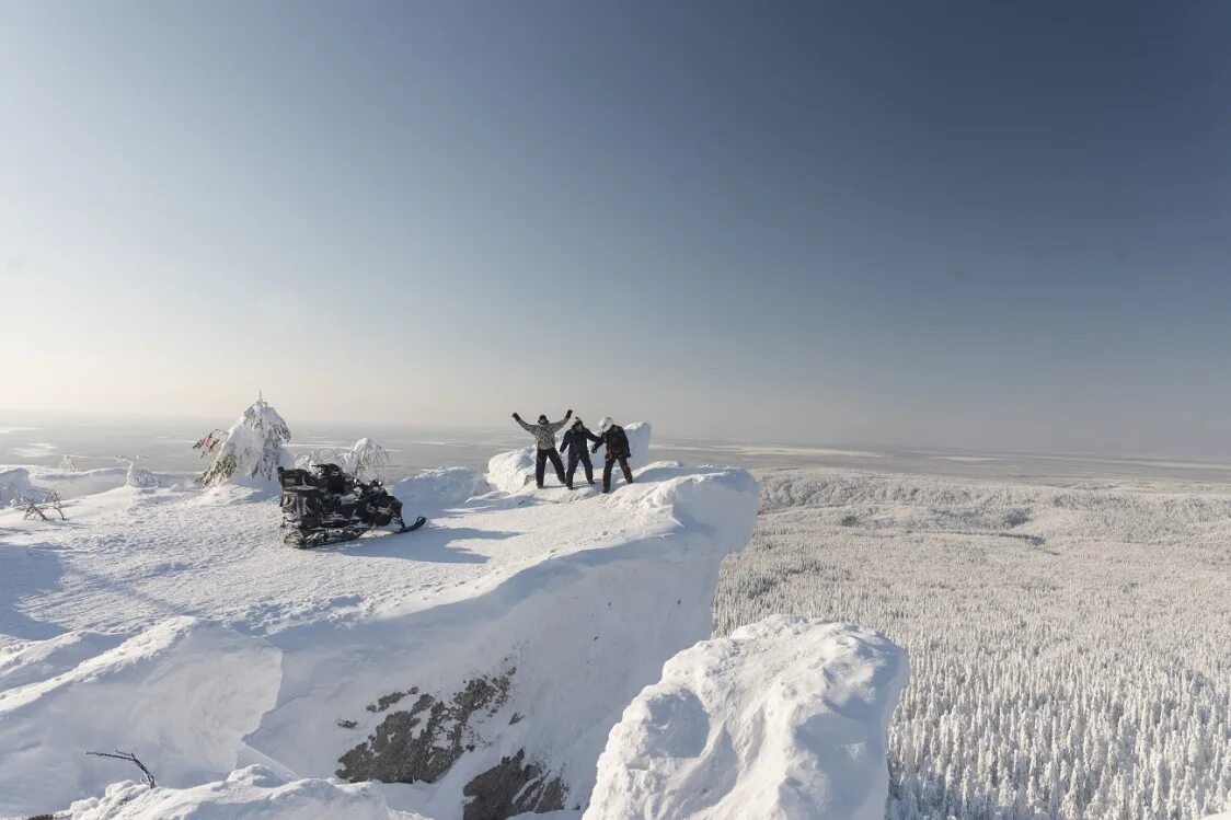 куда съездить на новогодние праздники пермский край. гора колпаки пермский край зимой. каменный город пермский кразимой. хохловка пермь зимой. колпаки гора пермский край смотровая площадка.