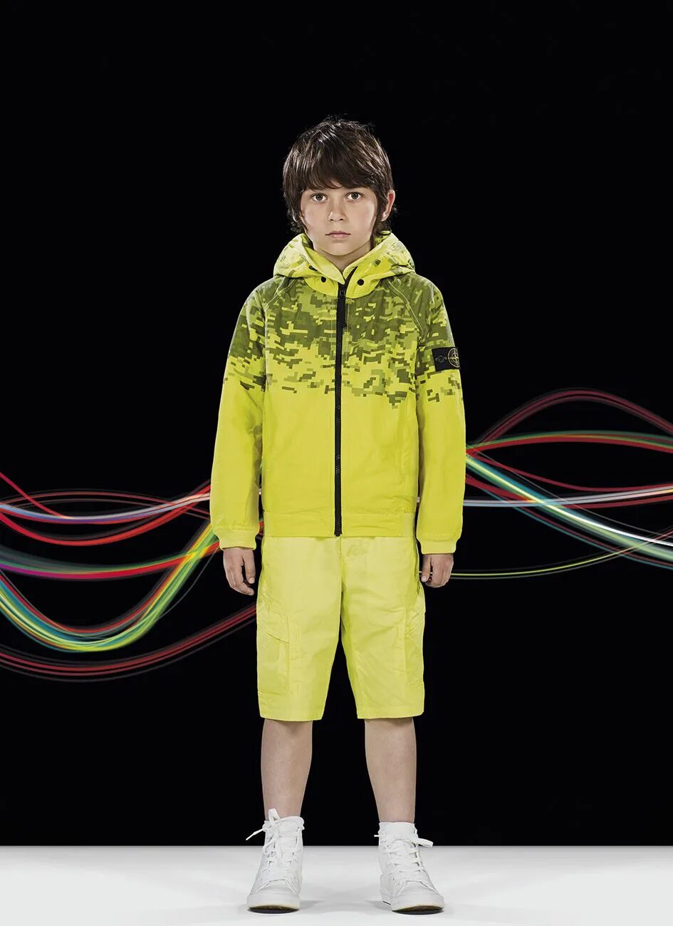 Island junior. Стоник Джуниор. Стон Исланд Джуниор. Stone Island Junior. Stone Island Junior плащ.