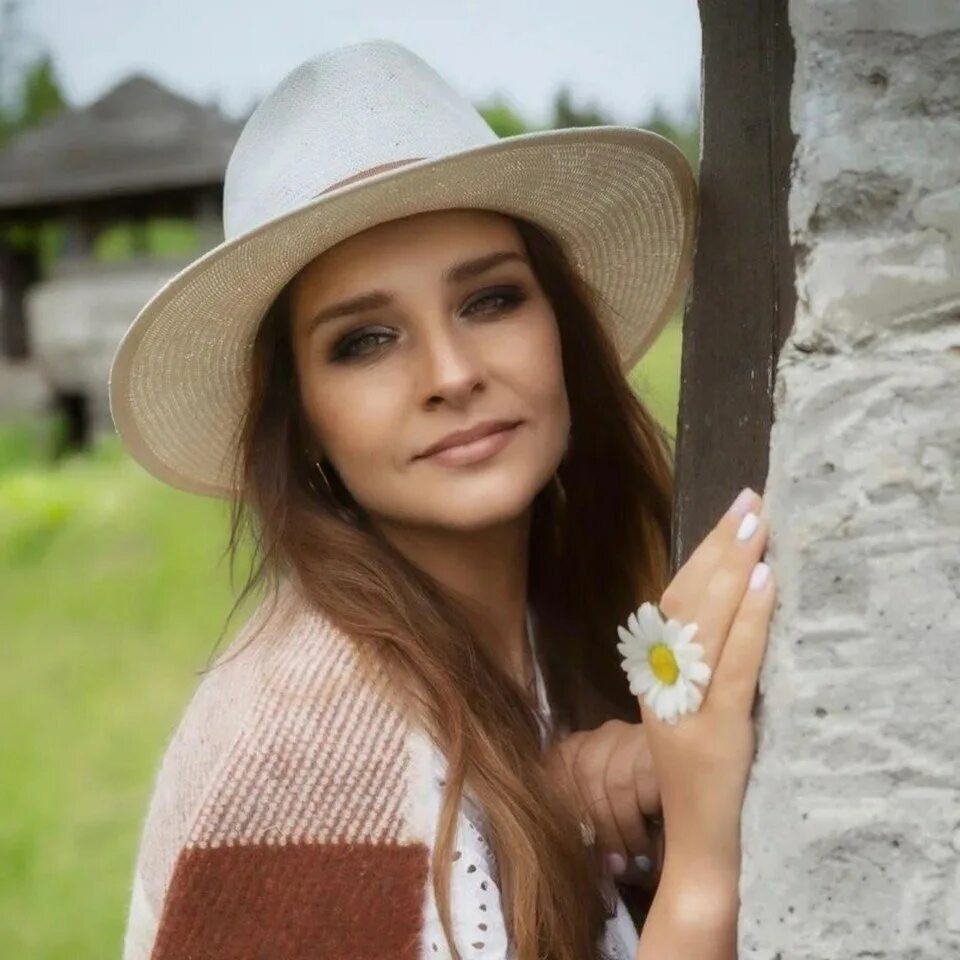 Тарханова. Глафира тарханова 2022. Актрисаглафира тахтарова. Актрисаглафира тахтарова. Глафира тарханова.