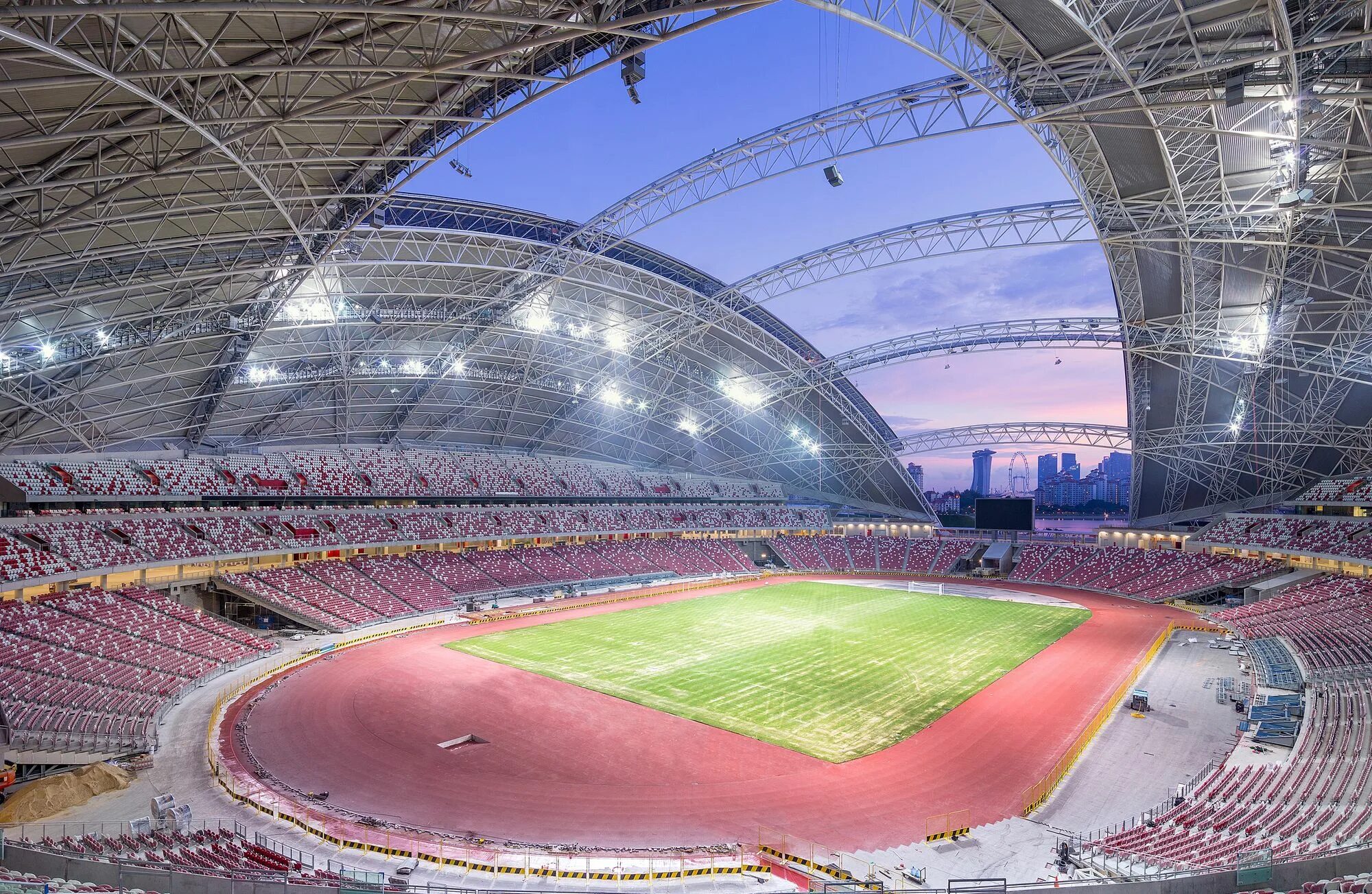 Стадион выше. Спортивная Арена Singapore Sports Hub. National Stadium в Сингапуре. Национальный стадион Гаосюна. Нац стадион Тайвань.