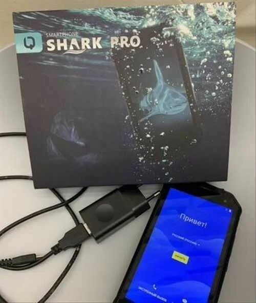 BQ 5003l Shark Pro. DQ Shark Pro телефон. Аккумулятор телефона на BQ-5003l. Shark телефон коробка.