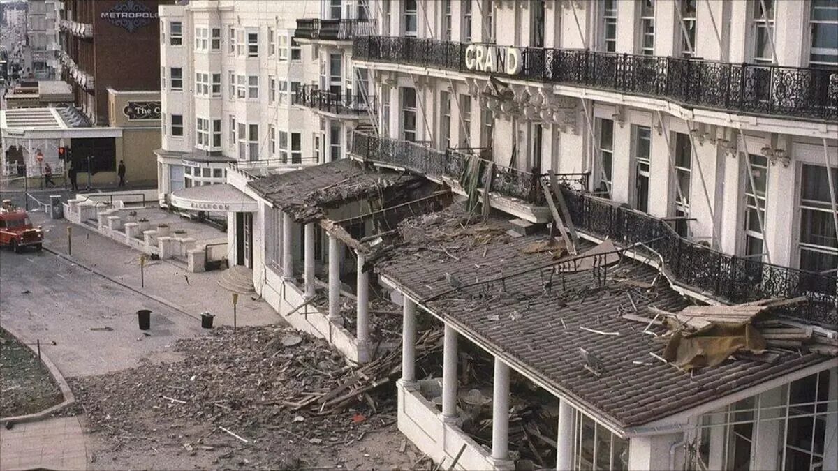 Покушение на террористический акт. Гранд отель Брайтон взрыв. Взрыв в Брайтоне в 1984.