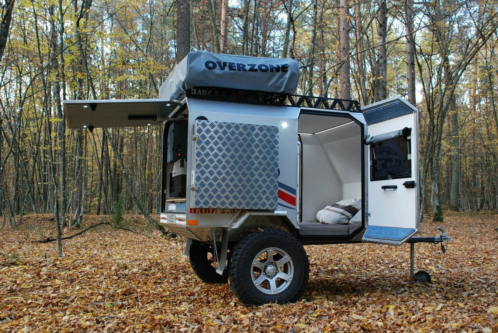 Домик на колесах из прицепа. Кемперы прицепы. Самодельные кемперы. Самодельные кемперы. T2 camper.