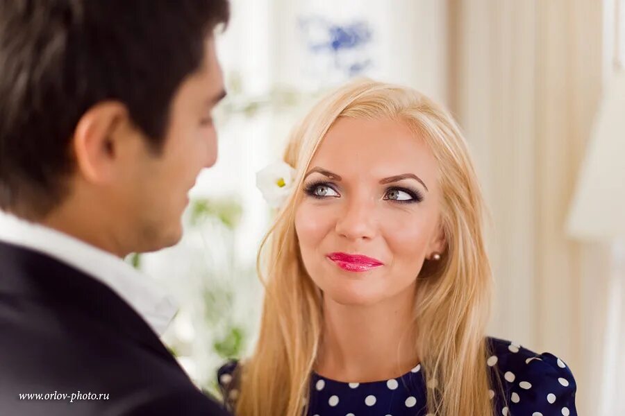 Свадьба айрата сафина. У марата есть девушка. Башаров марат его жена жена. Марат сахапов эльнара караханова. У марата есть девушка.