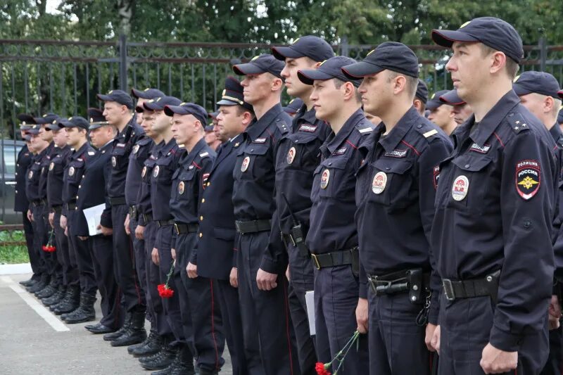 Полицейский на руси 9 букв. ППС милиция. Полиция России ППС. ППС патрульно-постовая служба. Сотрудники патрульно-постовой службы полиции.