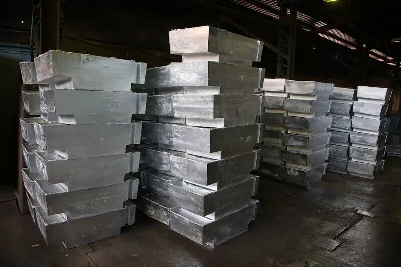 баббит бк2 чушка. челябинский цинковый завод. плита цинковая котельная. лом металла завод слитки. цинк производитель.