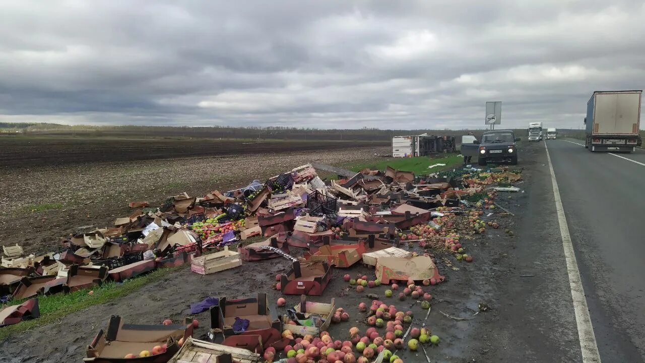 Сейчас 5 апреля. Трасса м5 аварии Самара. ДТП на трассе м5 в Самарской области. Авария на трассе м5 сегодня.