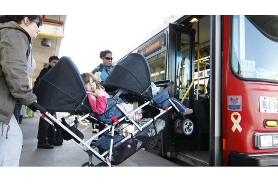 Коляска ручная кладь в самолет. Можно ли коляску. Коляска для младенца в самолет. Детская коляска ручная кладь. Коляска для аэропорта детская.