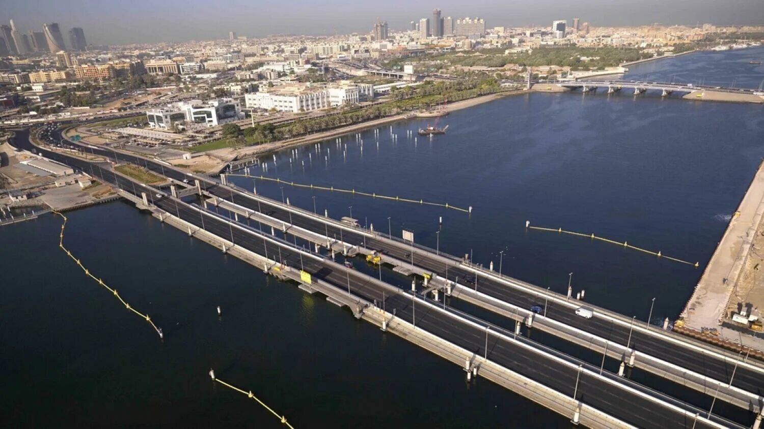 Floating bridge