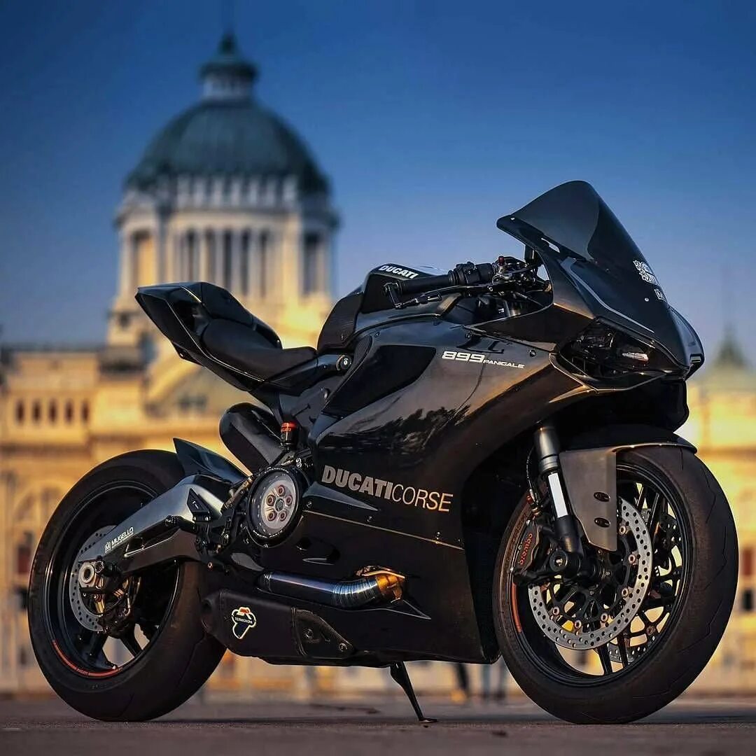 Спортбайк Ямаха Кавасаки. Спортбайки 2020 Yamaha. Yamaha r6 черный. Спортбайк Кавасаки черный. Байки фотки